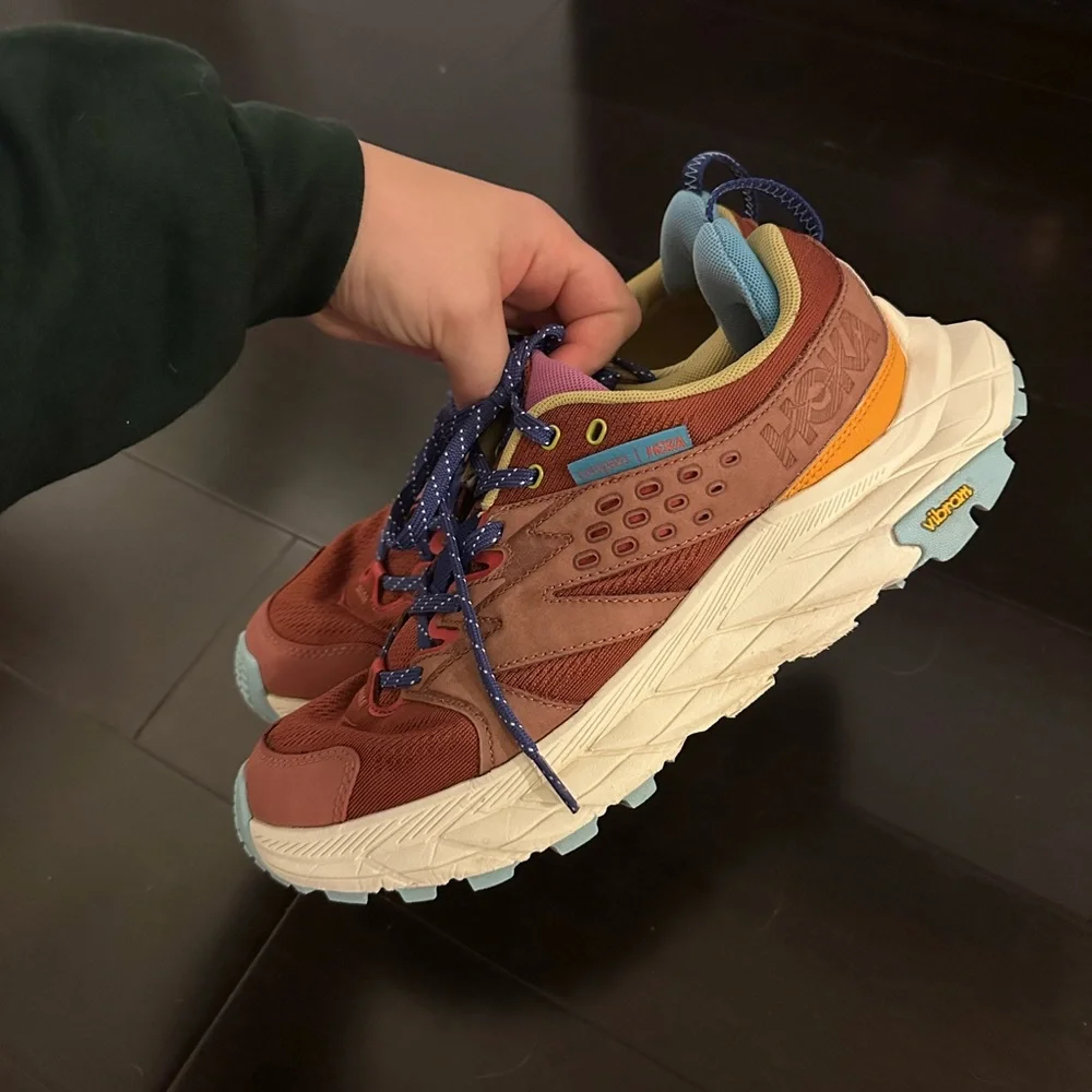 Hoka Women’s 10 Trail Shoes - Picture 3 of 6